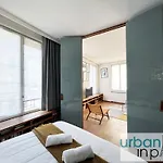 Urban Flat 155 - Luxury 2 Bedroom Flat In *
