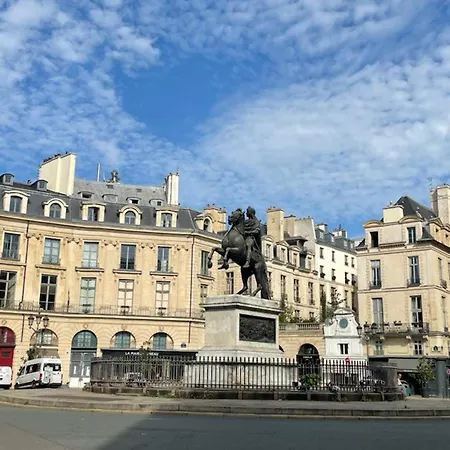 Urban Flat 155 - Luxury 2 Bedroom Flat In